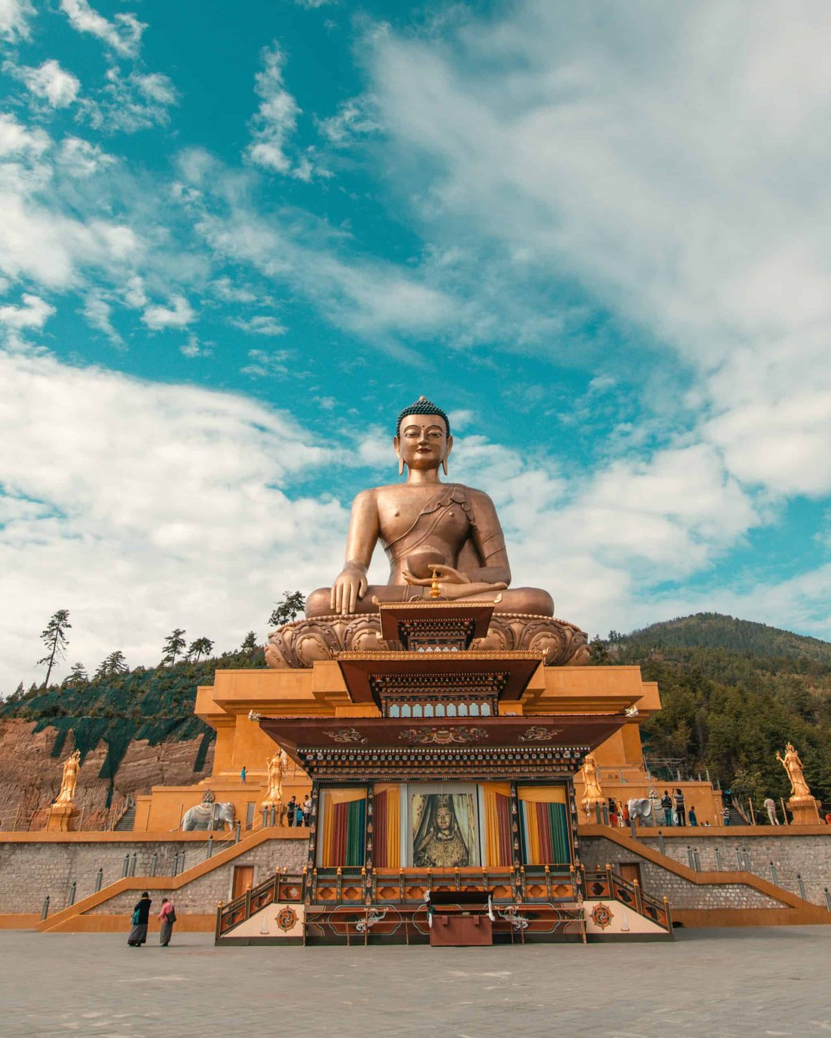 BHUTAN TOUR